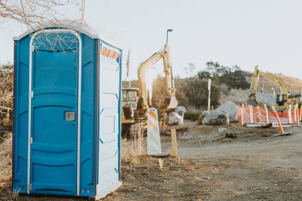 Best Portable restroom trailer rental  in Glenarden, MD